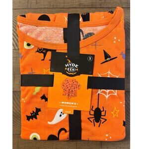 Hide and Eek Women’s Halloween Pajamas! Size Women’s Small!  New in package!